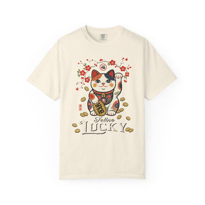 "Feline Lucky" T-Shirt — Lucky Maneki Neko Cat Graphic Tee