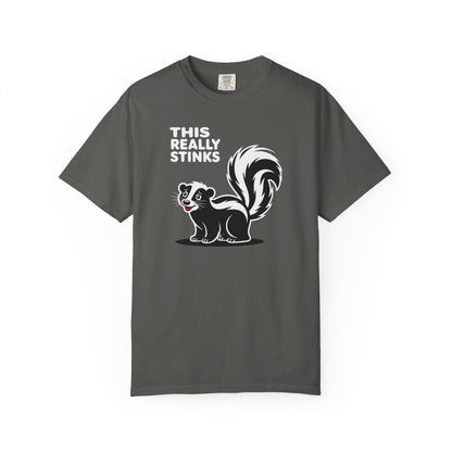 "This Really Stinks" Funny Vintage Animal Tee — Skunk Graphic T-Shirt
