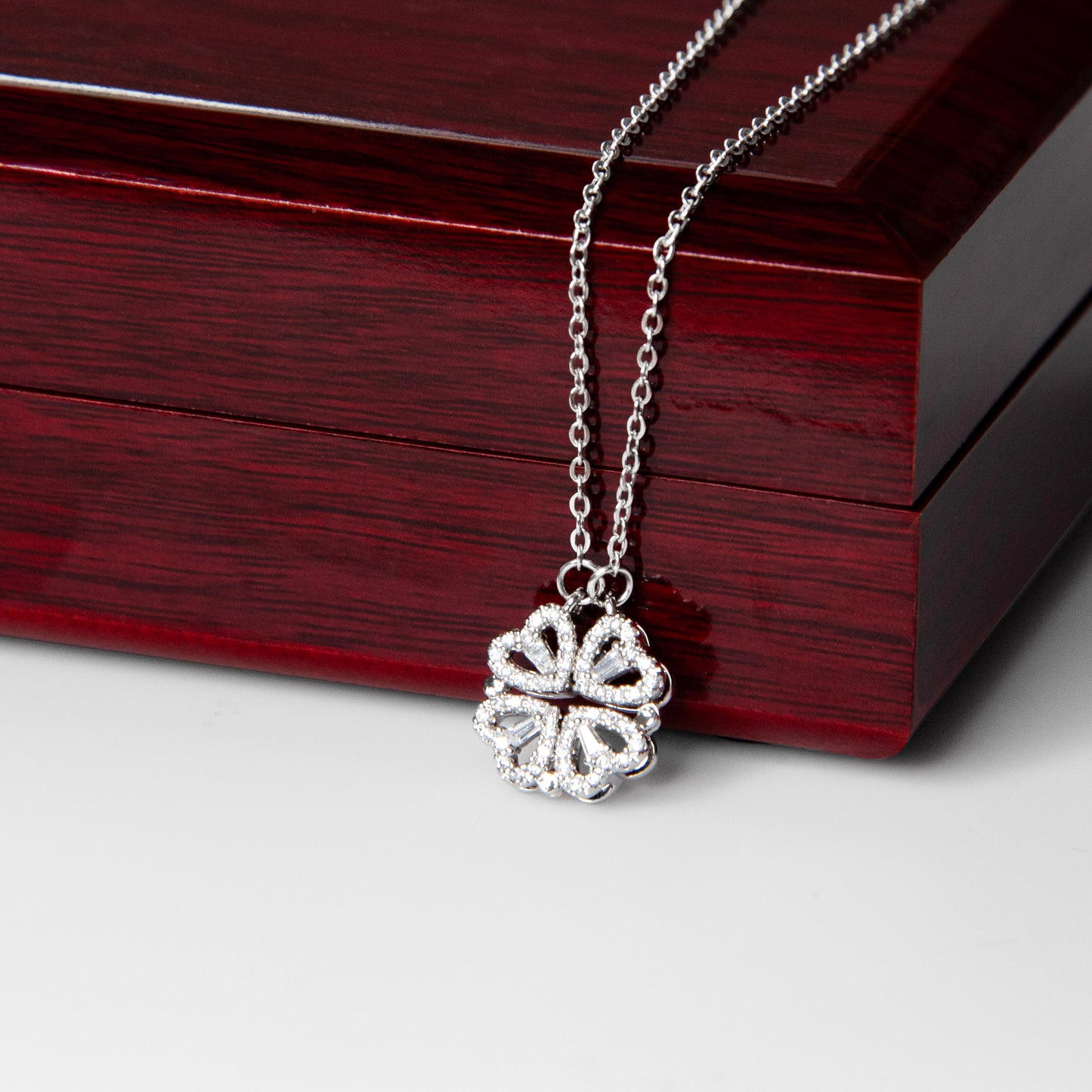 Magnetic Hearts Clover Necklace | Strong Bonds, Connection & Unity Gift