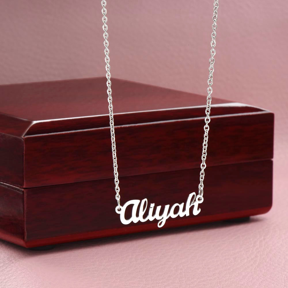 Custom Name Necklace: personalized gift for someone special | 18K gold finish